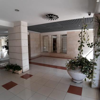 אורי צבי גרינברג 7 (רמת הדר)