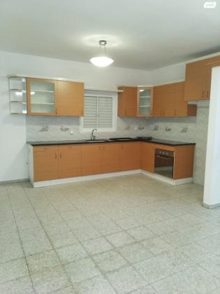 יוסף פפר 5 (תקומה)