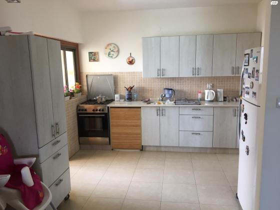 הרב שלום שבזי 155 (מצפה אפק)