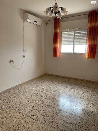 יסמין 4 (נוף יזרעאל)