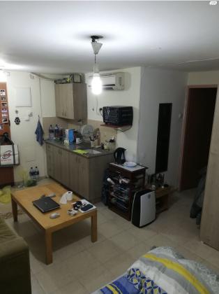 הנביאים 62 (נוה ארזים)