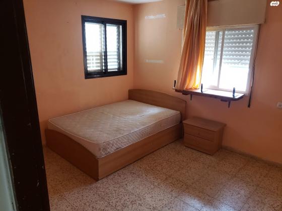 משה שרת 48 (מרכז העיר)