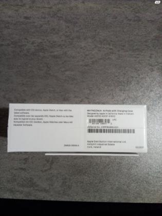 למכירה אוזניות Airpods מקוריות של חברת A...