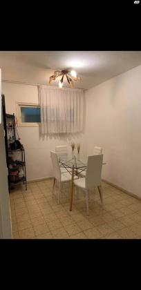 מעפילי אגוז 86 (נוה חן)