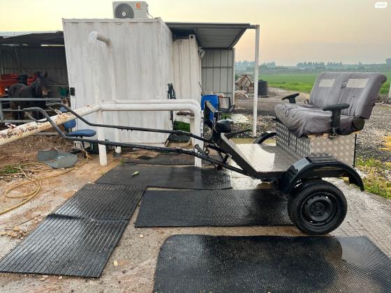 למכירה כרכרה מדהימה כולל ברקסים