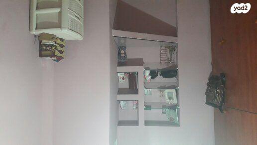 רב האי גאון 11 (נוה אחיעזר)