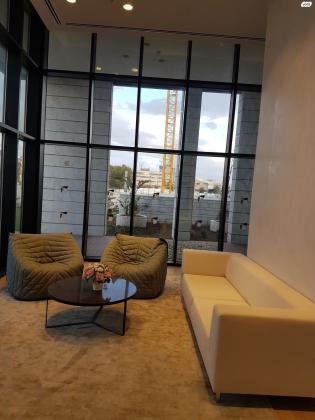 יוחנן הסנדלר 6 (מתחם קוממיות)