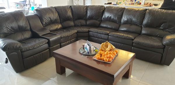 סלון פינתי איכותי, מעור איטלקי