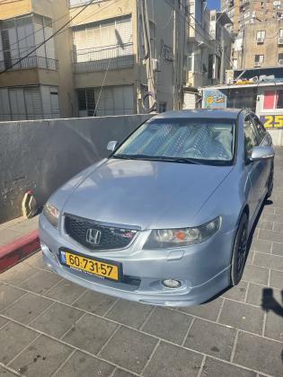 הונדה אקורד (2005)