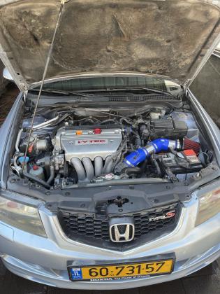 הונדה אקורד (2005)