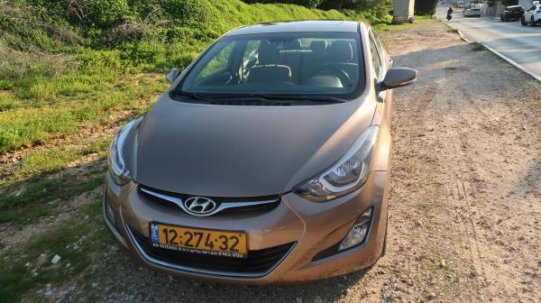 יונדאי i35 (2015)