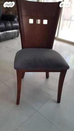 פינת אוכל ZAGA נדירה שולחן