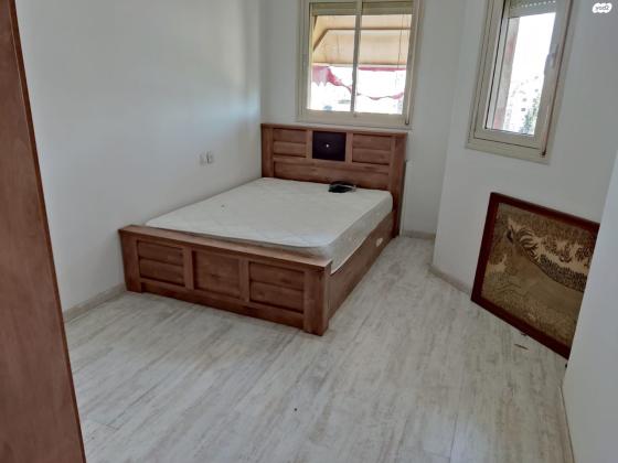 אהרון קרון 3 (הראשונים)