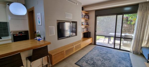 הר מוריה 1 (רחובות ההולנדית)