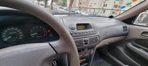 טויוטה קורולה (2002)