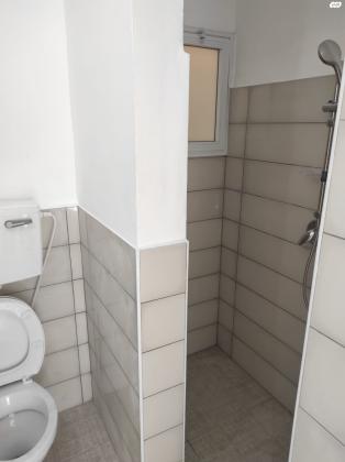 הרב אונטרמן 8 (משכנות גנים וקרית הרב סלומון)