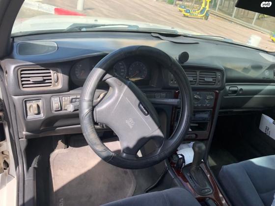 וולוו S70 (2000)