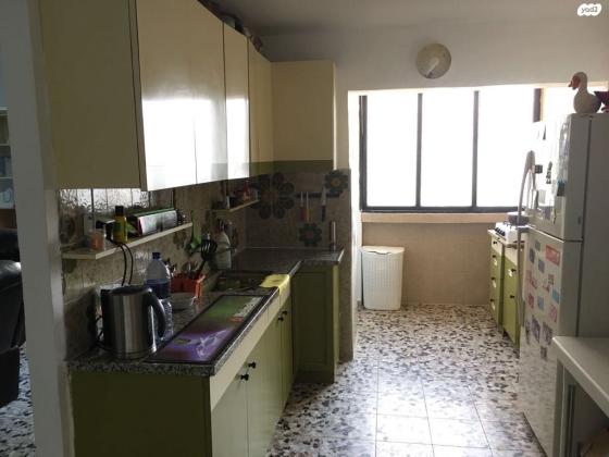 שדרות דוד המלך 11 (רסקו)