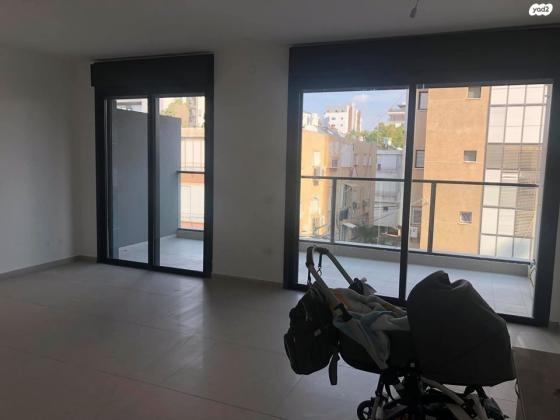 עציון 24 (יד לבנים)