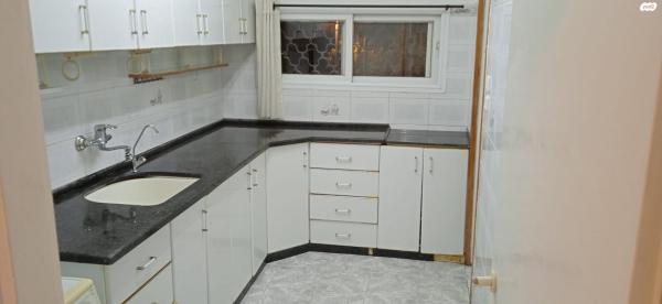 יצחק צוקרמן 1