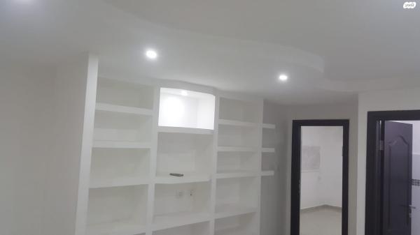 פנים מאירים 14