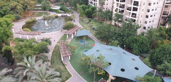 יעל רום 17 (אם המושבות)