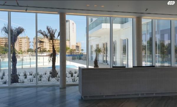 שדרות רחבעם זאבי 15 (גבעת אולגה)