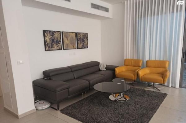 מיכאל סיטרמן 8 (נחלת יהודה)