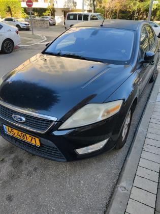 פורד מונדאו (2010)