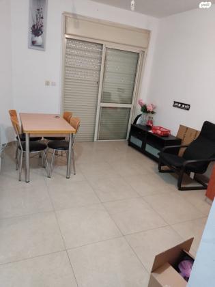 אהרון קרון 3 (הראשונים)