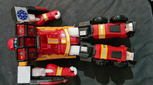 מגוון גדול של רובוטים טובוטים