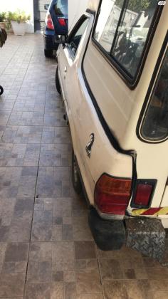 סובארו טנדר 2X4 (1993)