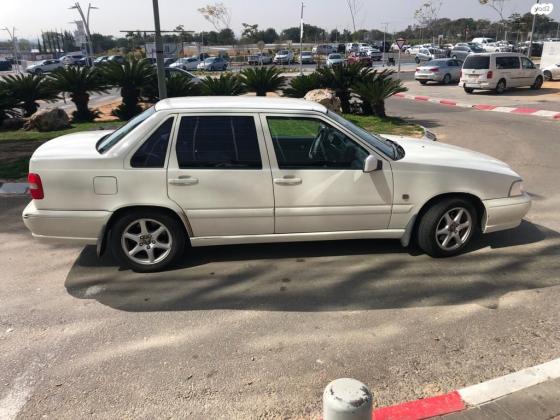 וולוו S70 (2000)