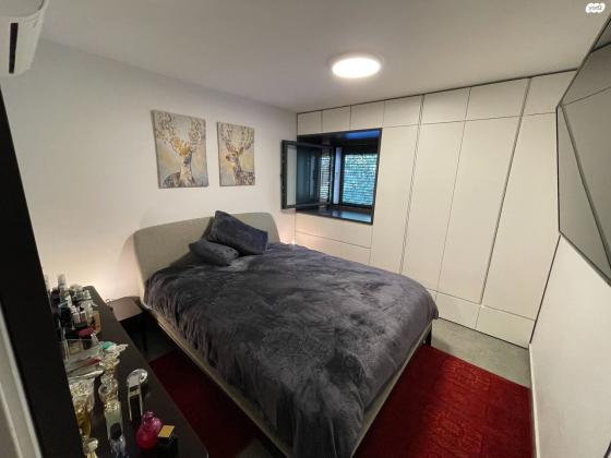 נחל עוז 14 (דקר)