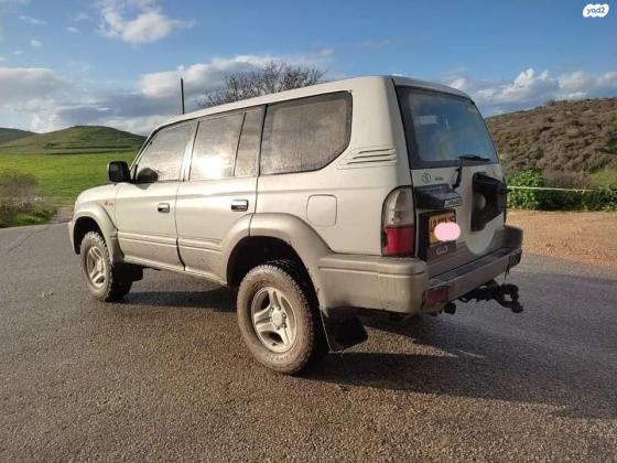 טויוטה לנד קרוזר פרדו ארוך (2002)