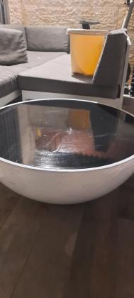 שולחן סלון עגול לבן אפוקסי