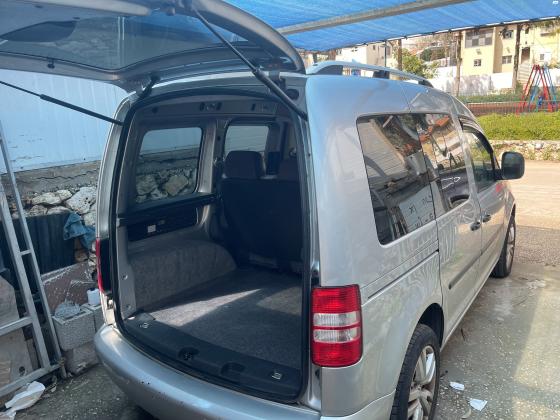 פולקסווגן קאדי (2013)