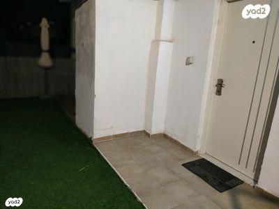 יצחק מוגזח 14 (מילצ'ן;שעריים)