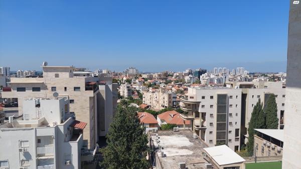 בר כוכבא 22 (שעריים מזרחי)