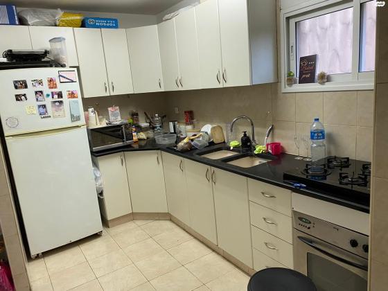 אנילביץ' 21 (שיכון ותיקים)