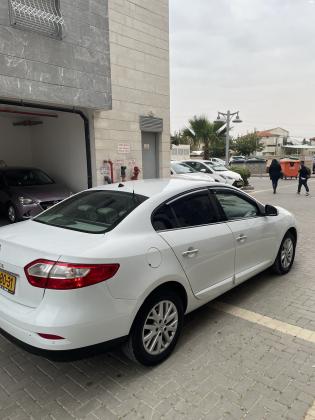 רנו פלואנס (2014)