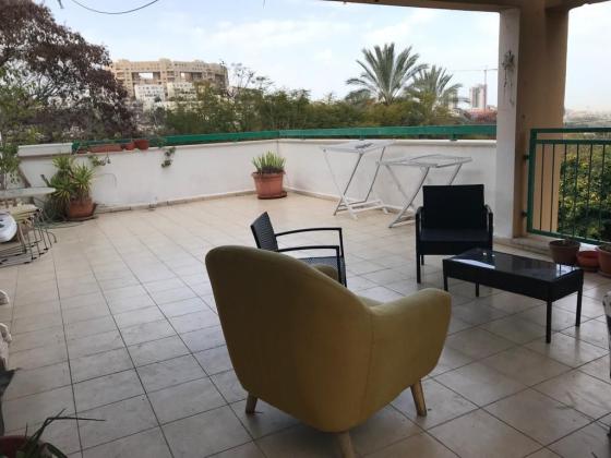 מגדל עוז 6 (הנחלים (ספדיה))