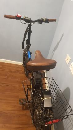 אופניים חשמליים של מגנום