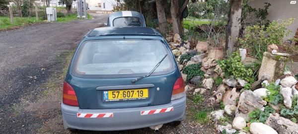 טויוטה סטארלט (1997)