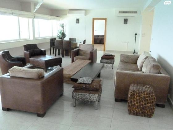 שדרות ניצה 16 (מרכז העיר)