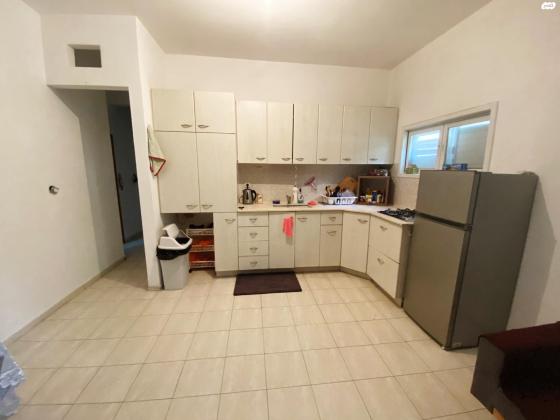 דרך זאב ז'בוטינסקי 95 (שכונת הגפן)