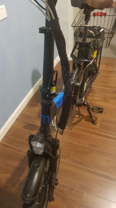 אופניים חשמליים של מגנום