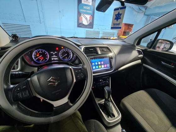 סוזוקי SX4 קרוסאובר (2017)