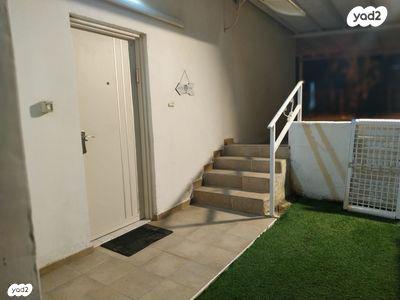 יצחק מוגזח 14 (מילצ'ן;שעריים)