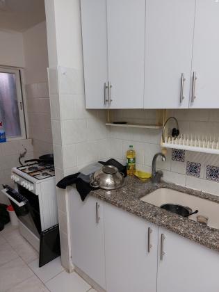 זלמן שניאור 8 (שכונה ב)